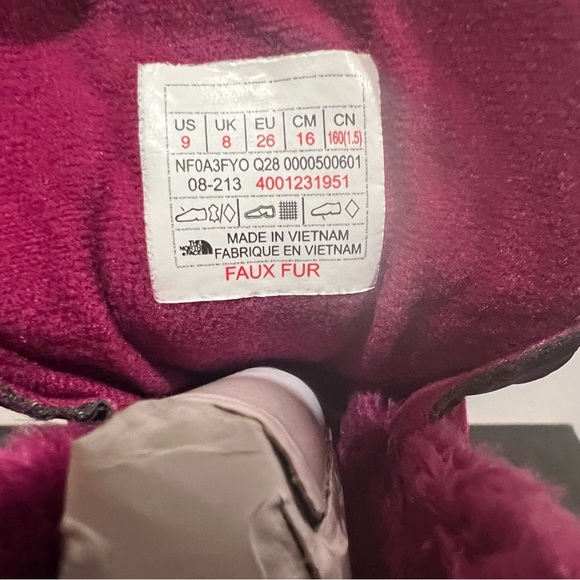 The North Face, Toddler Alpenglow Waterproof Boots, Pink & Black - Picture 16 of 16